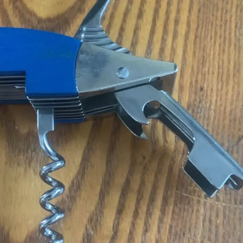 Tommy Bahama Blue Marlin Wine Opener Corkscrew Wine Key Tool